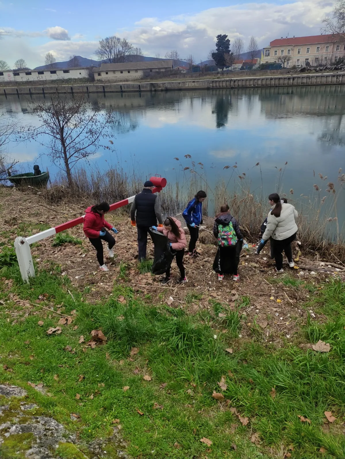 Akcija čišćenja / Trening plivanja u Makarskoj